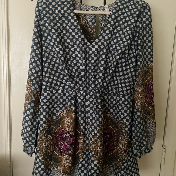 Paisley romper - Picture 2 of 5